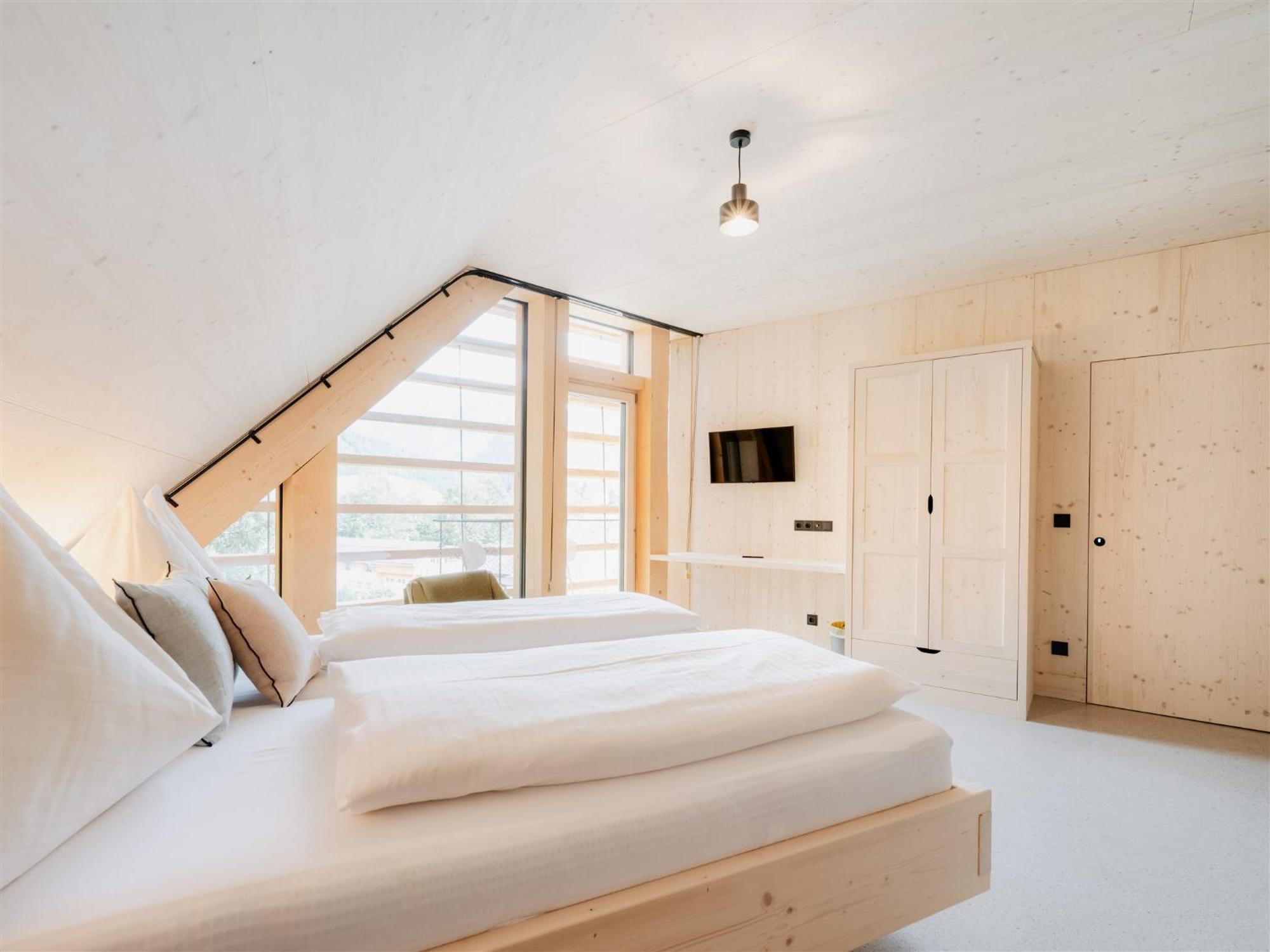 B&B Hotel Zimmerei Mit Fruehstueck 룬츠암제 외부 사진