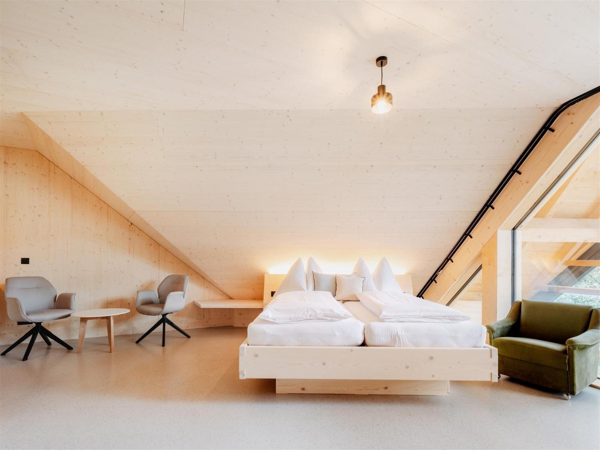 B&B Hotel Zimmerei Mit Fruehstueck 룬츠암제 외부 사진